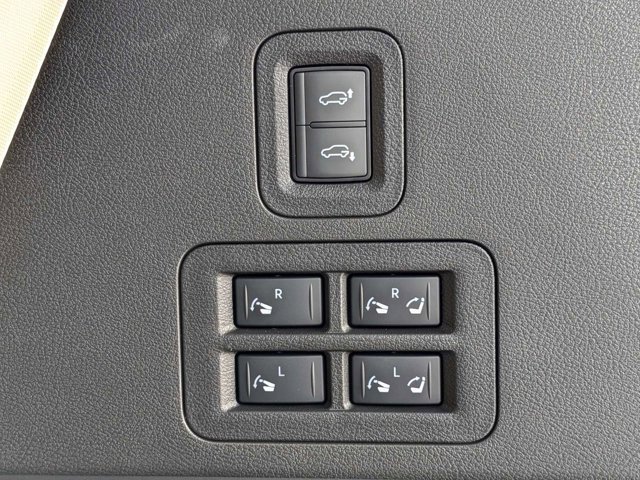 New 2025 Nissan Armada Platinum Reserve w/ Convenience Package image 15