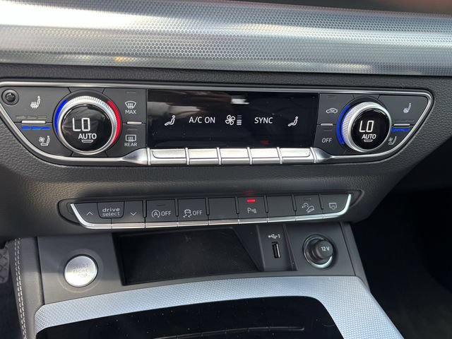 Used 2025 Audi Q5 2.0T Premium Plus AWD/4WD image 15