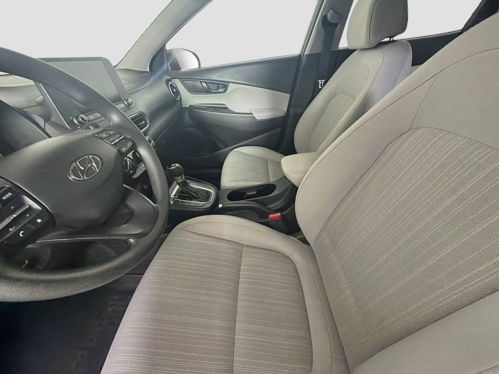 Used 2023 Hyundai Kona SEL FWD image 13