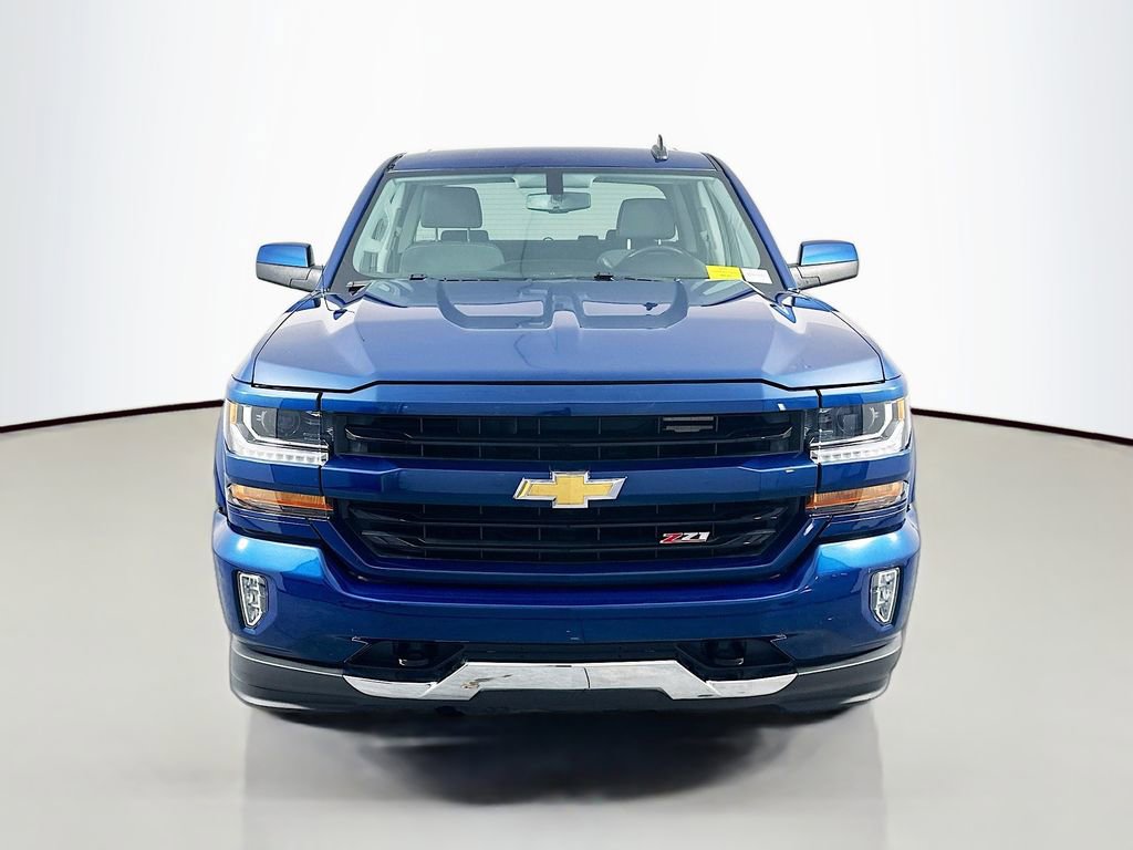 Used 2018 Chevrolet Silverado 1500 LT w/ All Star Edition AWD/4WD image 2