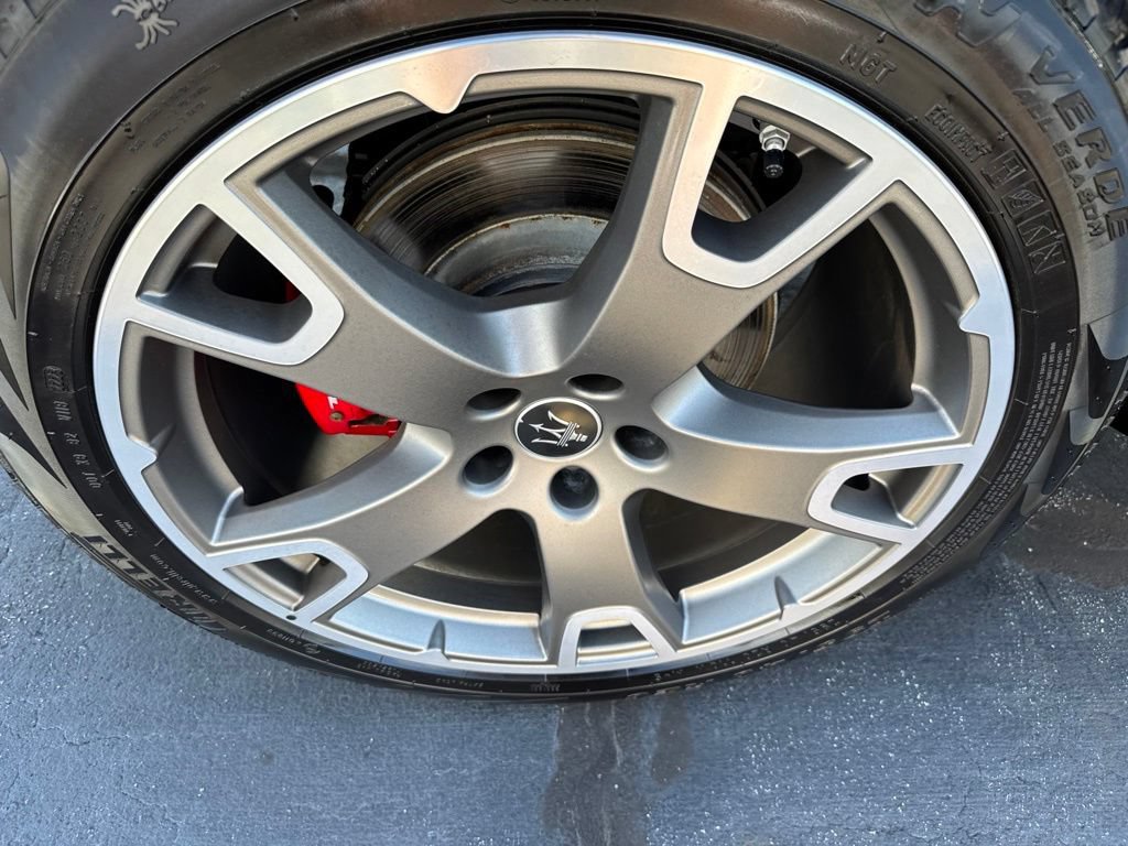 Used 2022 Maserati Levante Modena AWD/4WD image 9