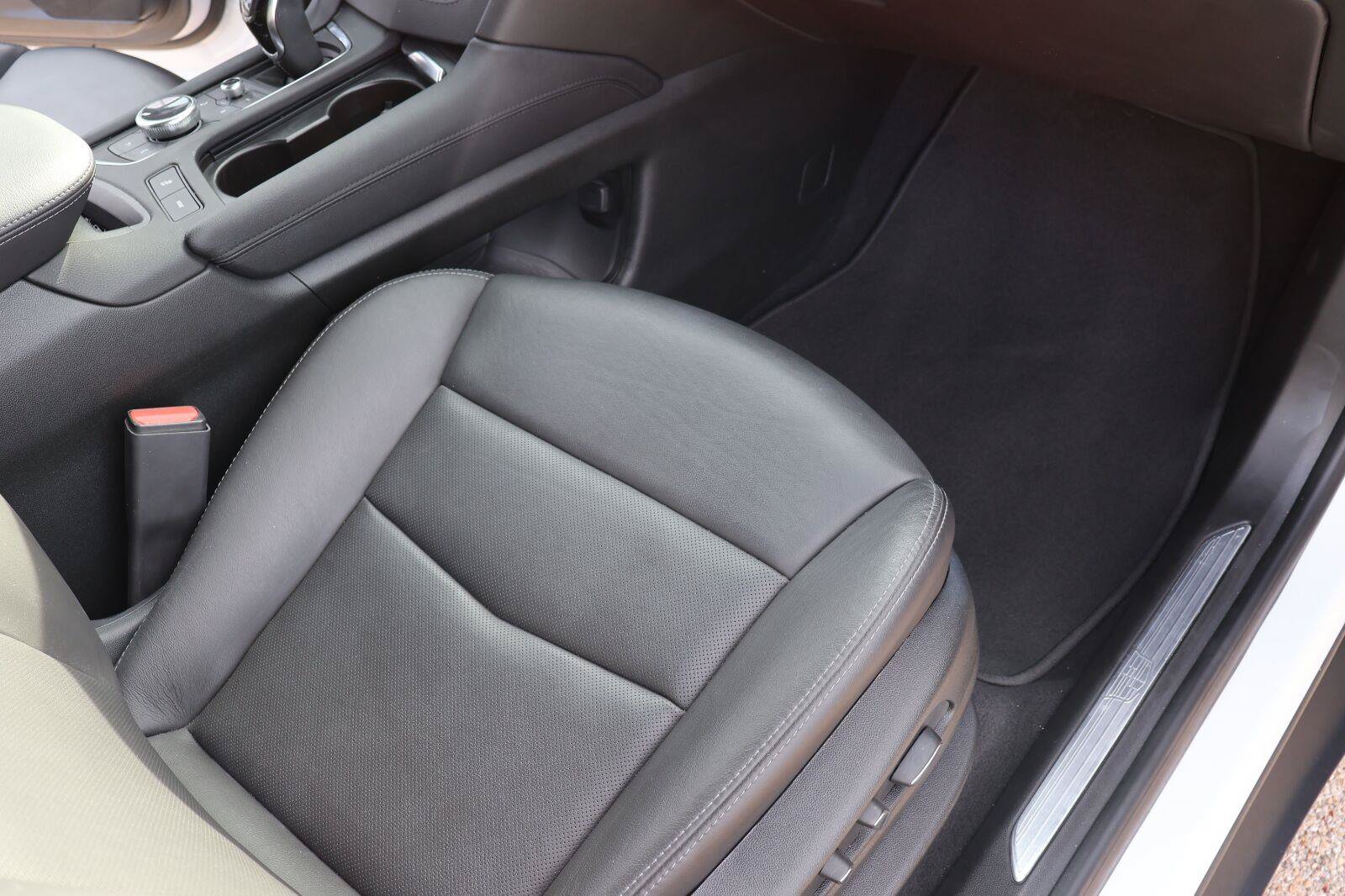 Used 2024 Cadillac XT5 Premium Luxury FWD image 22