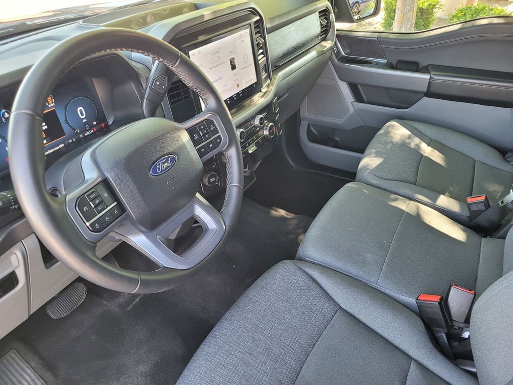 Used 2025 Ford F150 XLT w/ Equipment Group 301A Standard AWD/4WD image 18