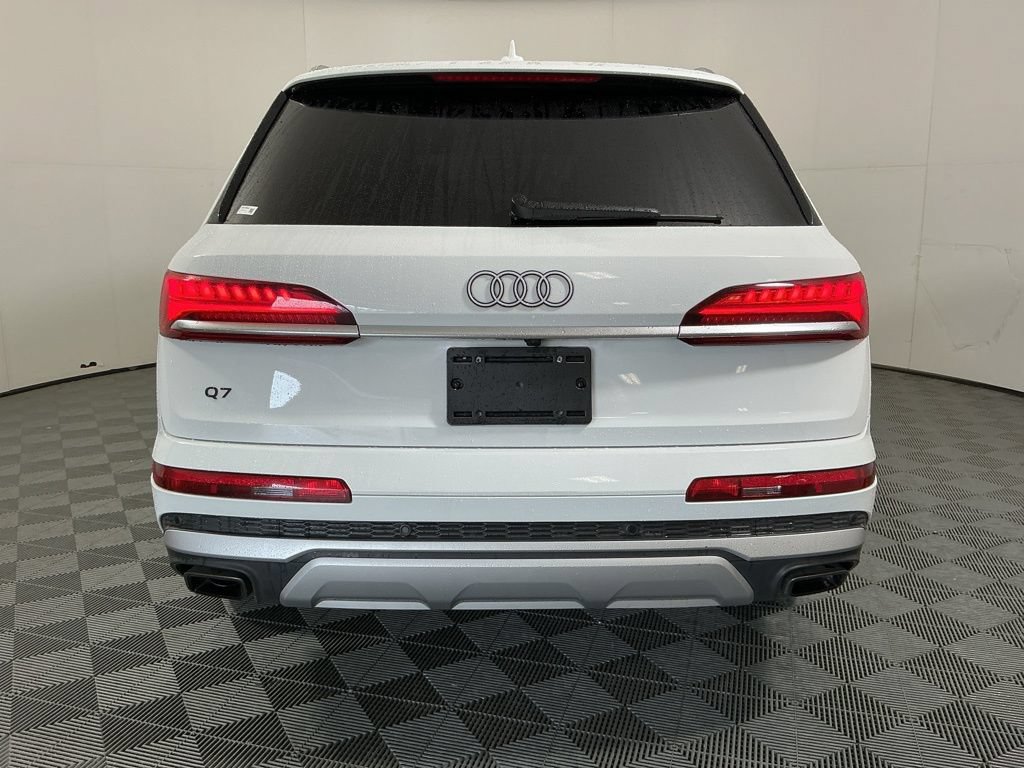 Used 2025 Audi Q7 3.0T Premium Plus AWD/4WD image 6