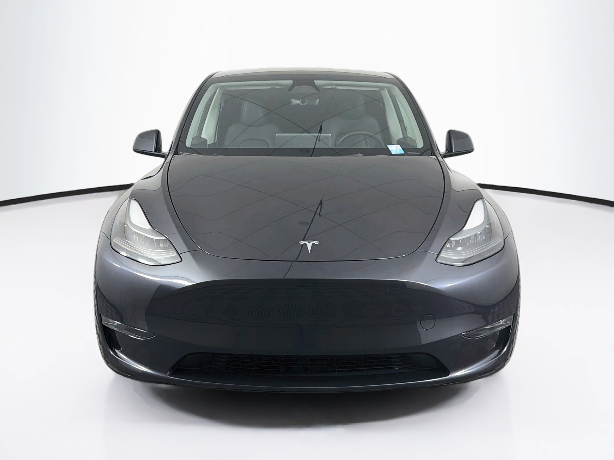Used 2024 Tesla Model Y Long Range AWD/4WD image 2