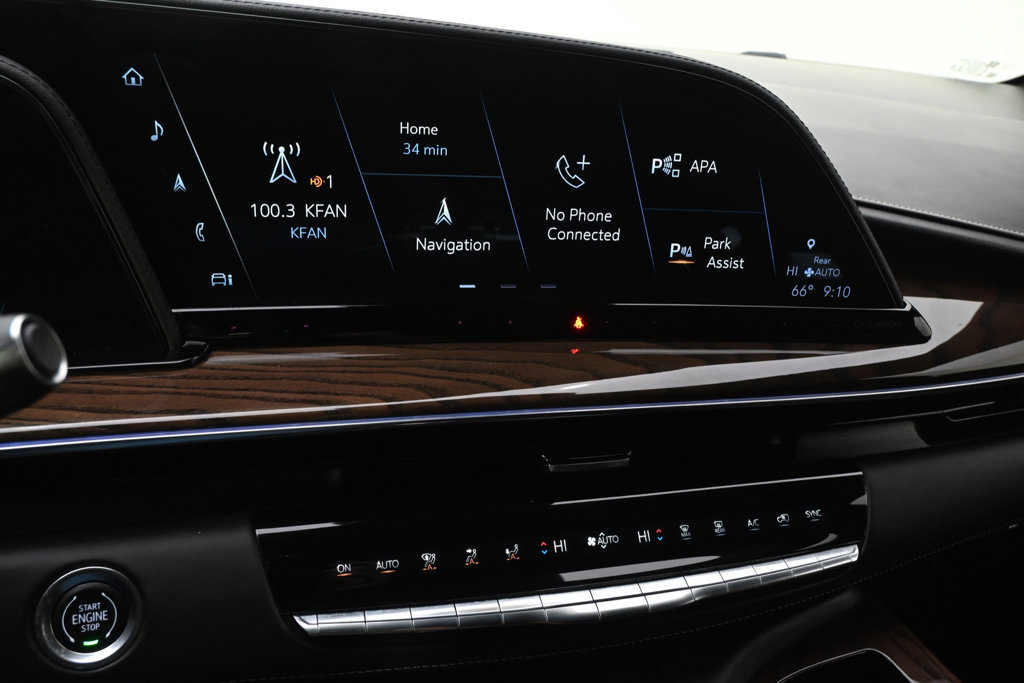 Used 2023 Cadillac Escalade Sport Platinum w/ Heavy-Duty Trailer Package AWD/4WD image 29
