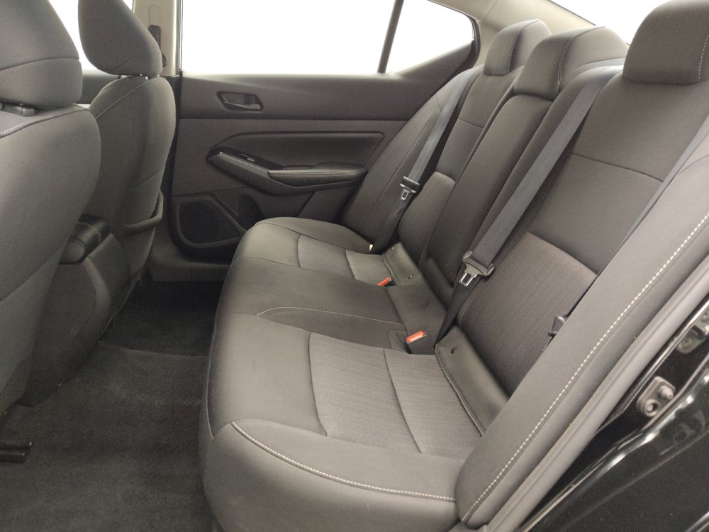 Used 2023 Nissan Altima 2.5 SV w/ SV Premium Package AWD/4WD image 18