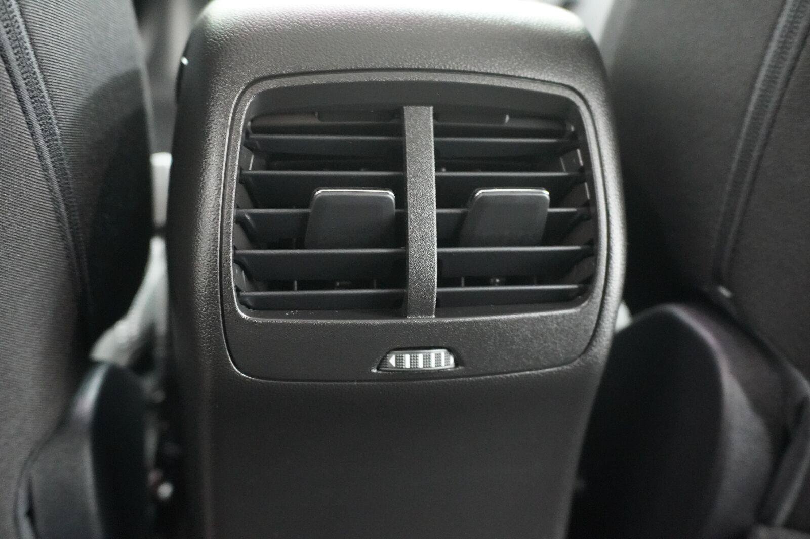 Used 2024 Ford Escape Active w/ Tech Pack #1 FWD image 25