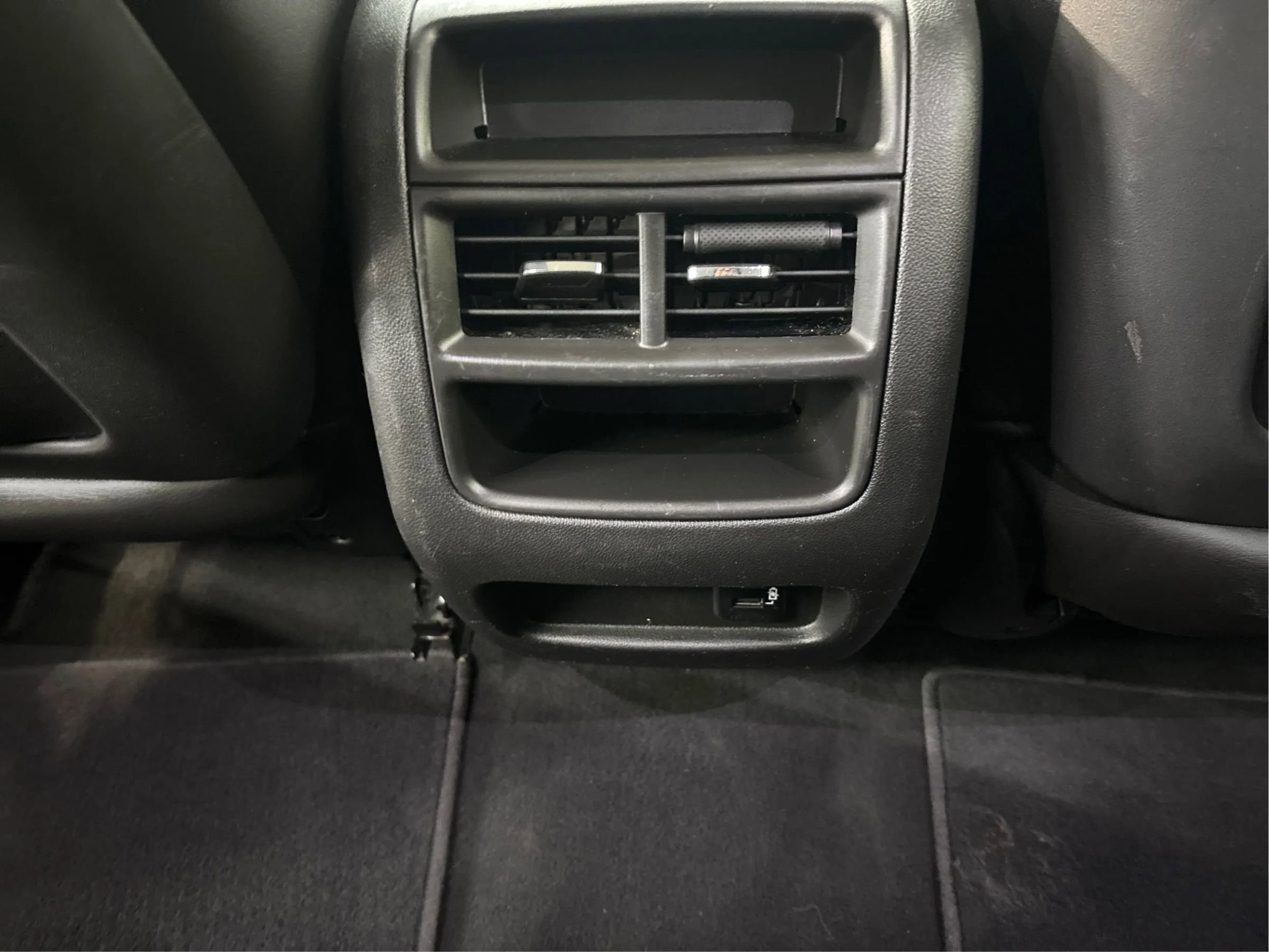 Used 2017 Cadillac XT5 Premium Luxury image 29