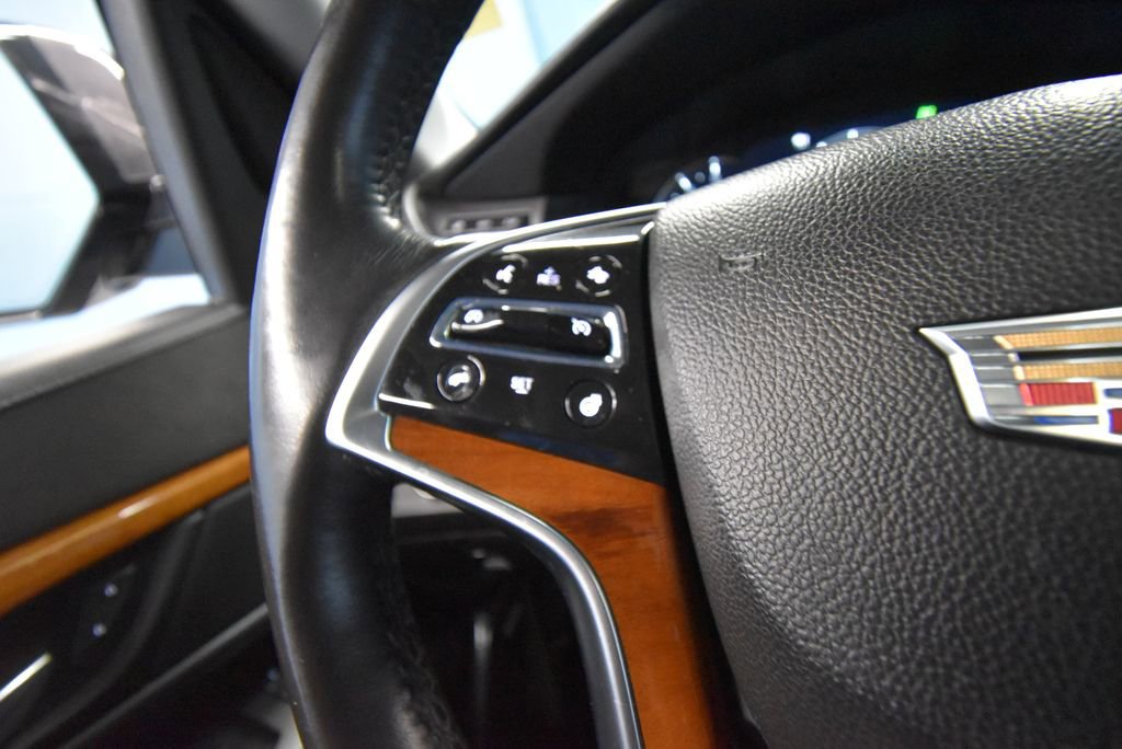 Used 2016 Cadillac Escalade Premium AWD/4WD image 11