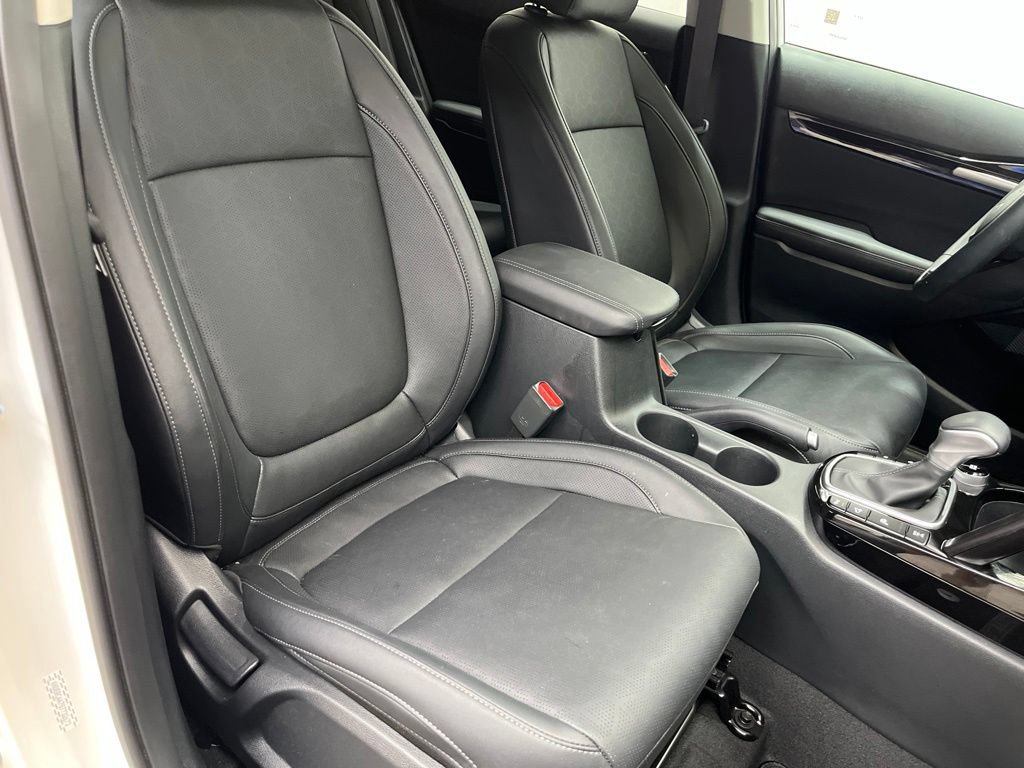 Used 2025 Kia Seltos EX AWD/4WD image 21