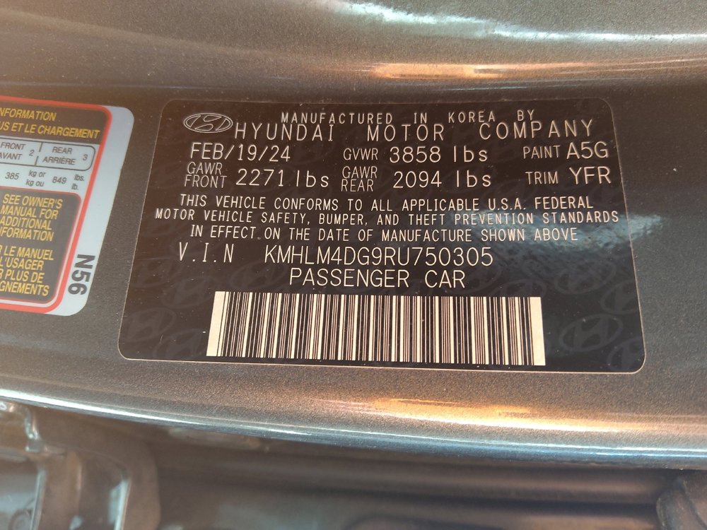 Used 2024 Hyundai Elantra SEL FWD image 33