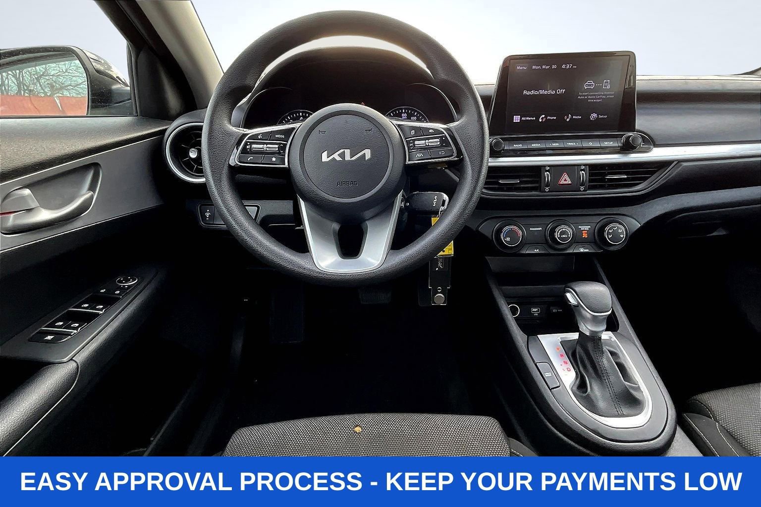 Used 2022 Kia Forte LXS image 11