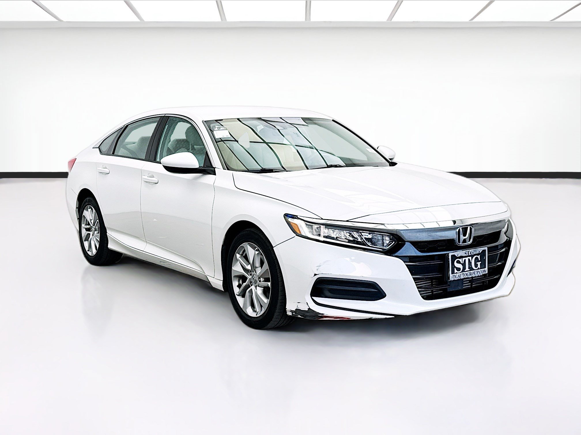 Used 2019 Honda Accord LX image 3