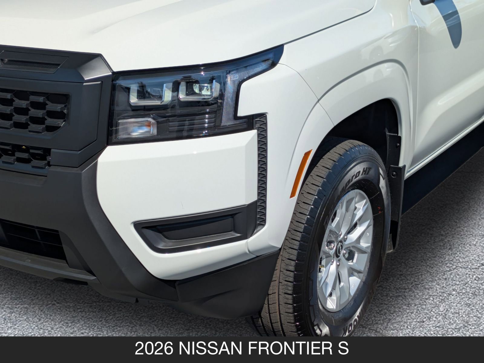New 2026 Nissan Frontier S image 10
