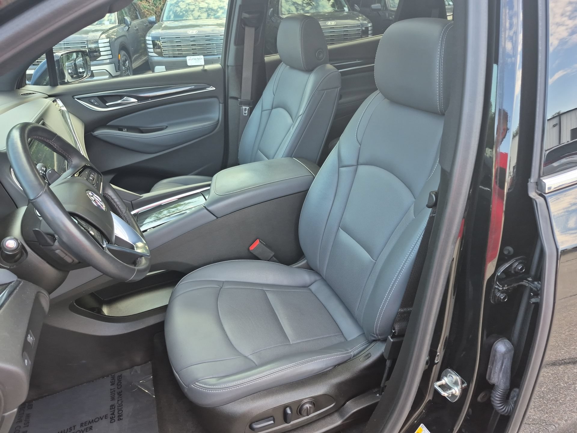 Certified 2024 Buick Enclave Essence w/ Experience Buick Package AWD/4WD image 21