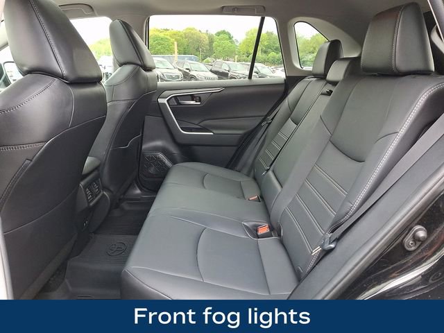 Used 2021 Toyota RAV4 XLE Premium AWD/4WD image 19