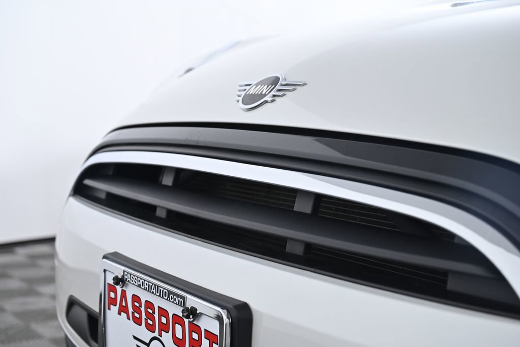 Used 2023 MINI Cooper Convertible image 9