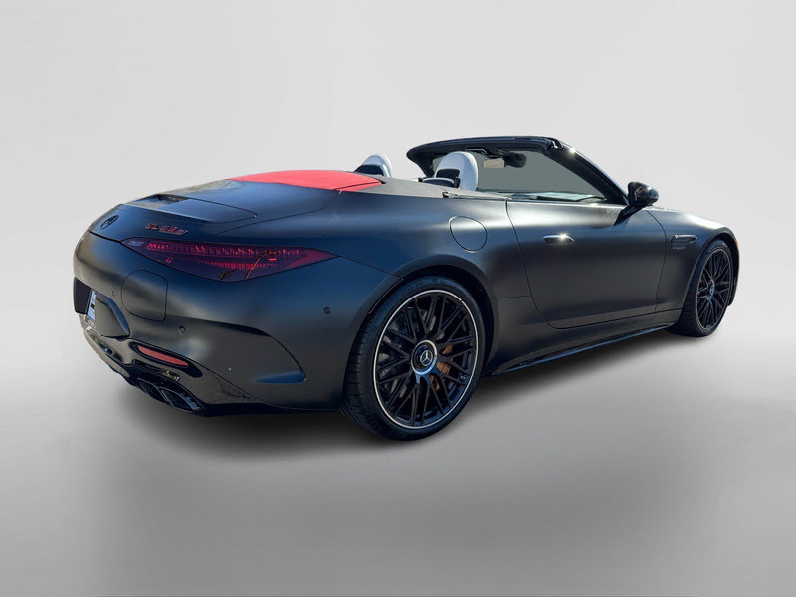 New 2025 Mercedes-Benz SL 63 AMG S e Performance 4MATIC image 5