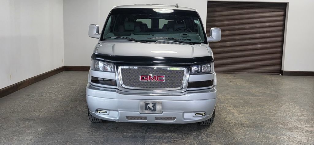 Used 2019 GMC Savana 2500 Extended w/ Enhanced Convenience Package image 2