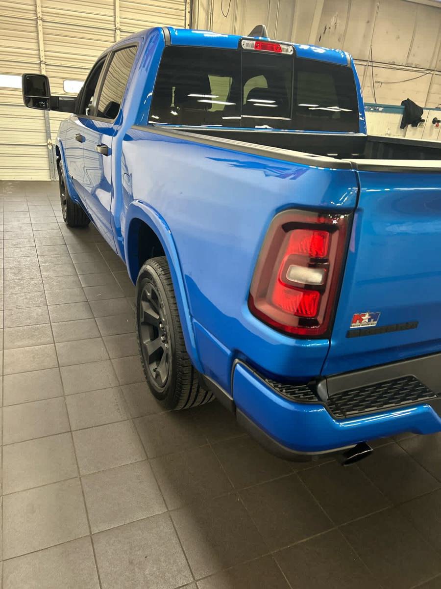 Used 2025 RAM 1500 Big Horn AWD/4WD image 8
