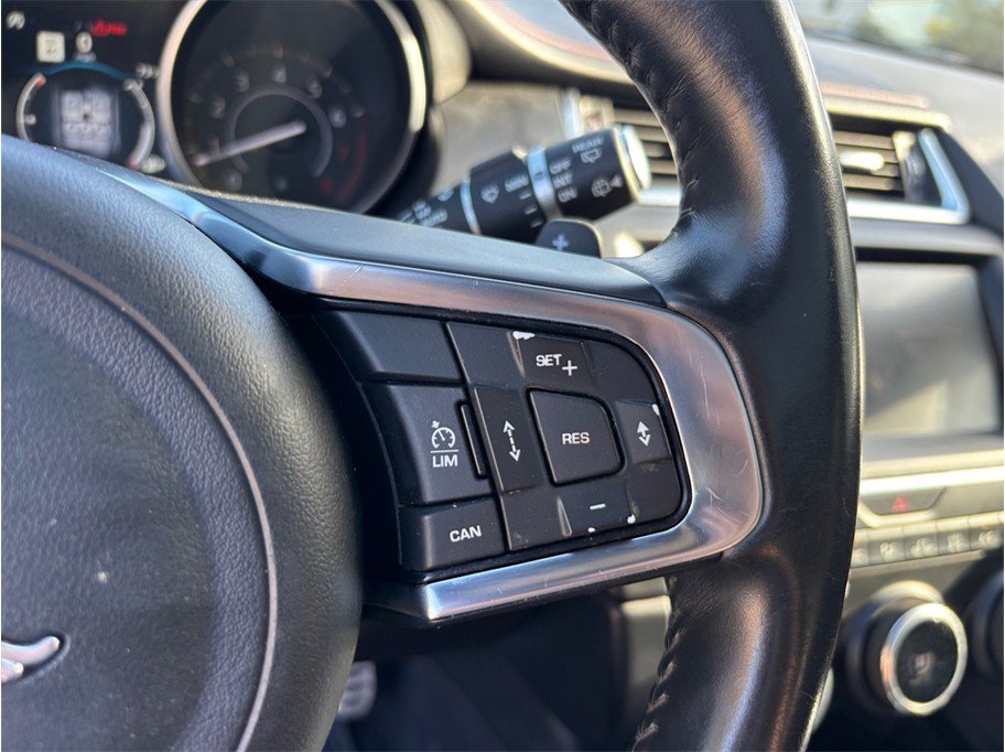 Used 2018 Jaguar E-PACE First Edition AWD/4WD image 27