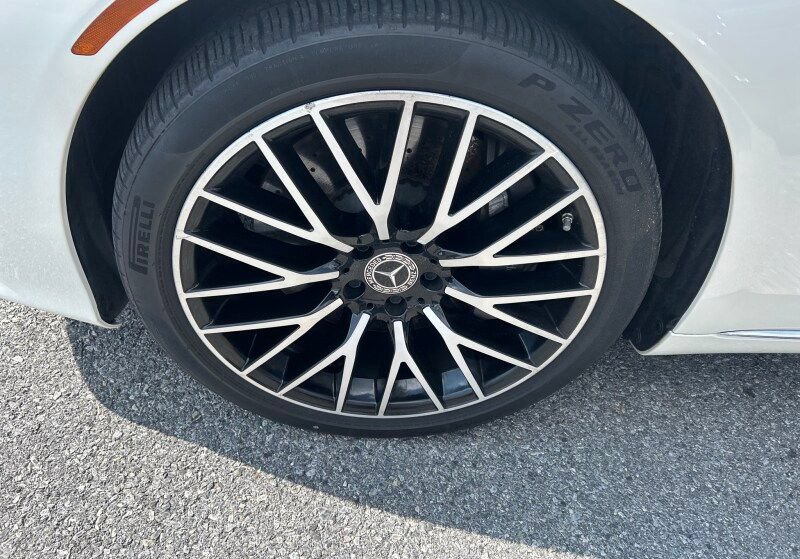 Certified 2023 Mercedes-Benz S 500 4MATIC image 11