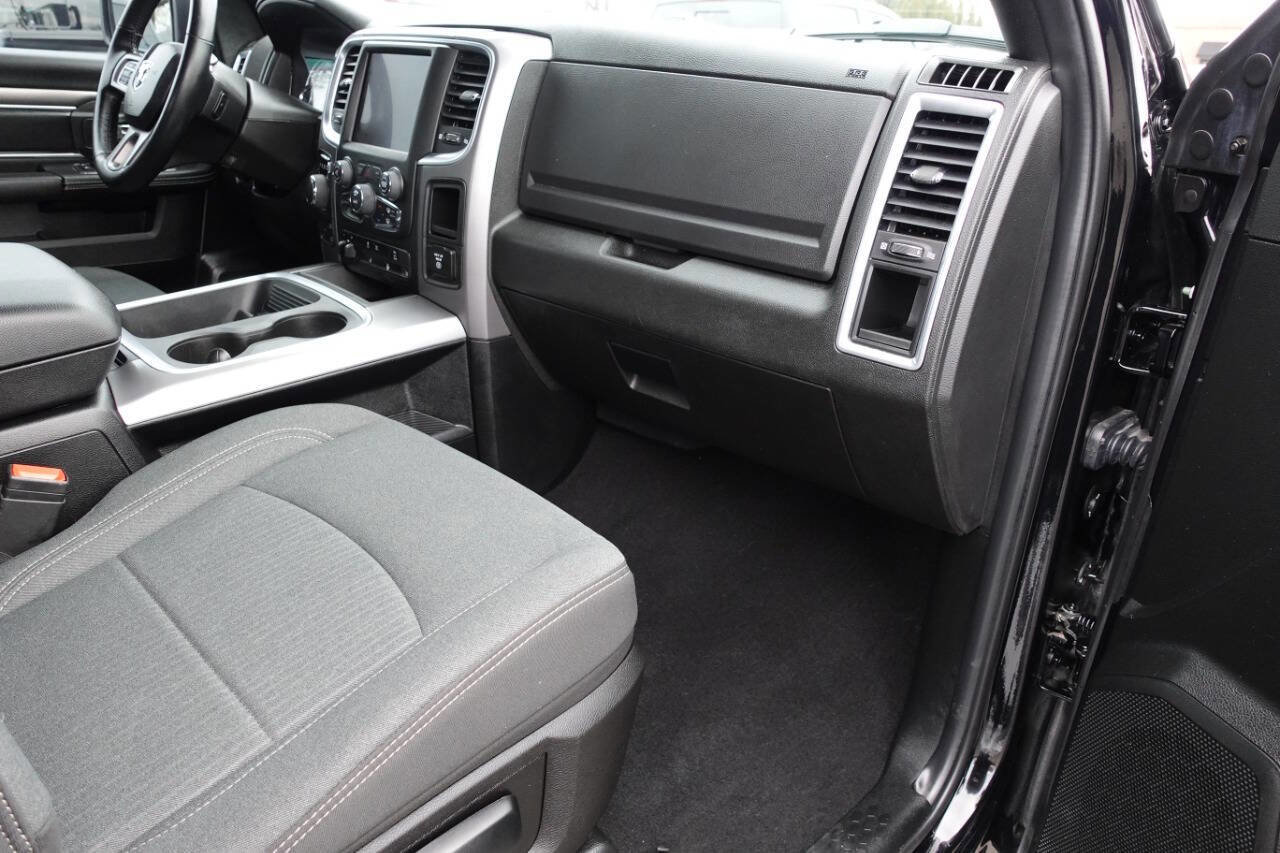 Used 2023 RAM 1500 Classic Warlock image 34