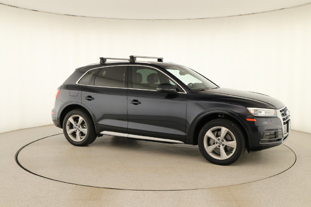 Used 2020 Audi Q5 2.0T Premium w/ Convenience Package AWD/4WD image 9