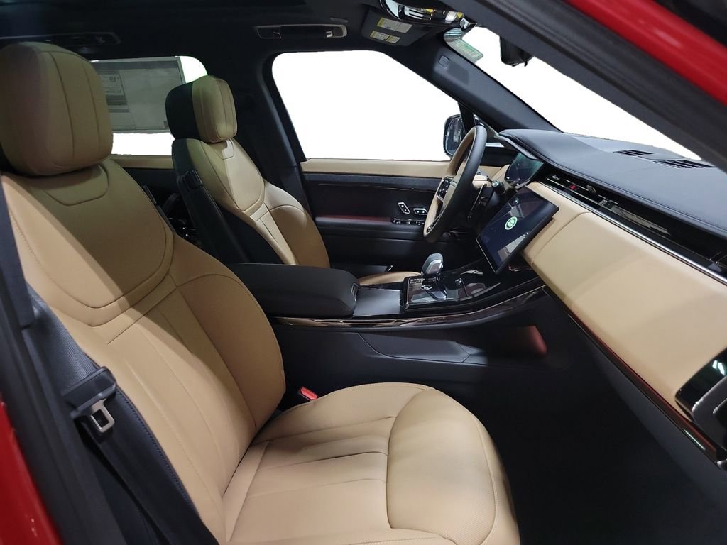 New 2025 Land Rover Range Rover Sport Dynamic SE image 29