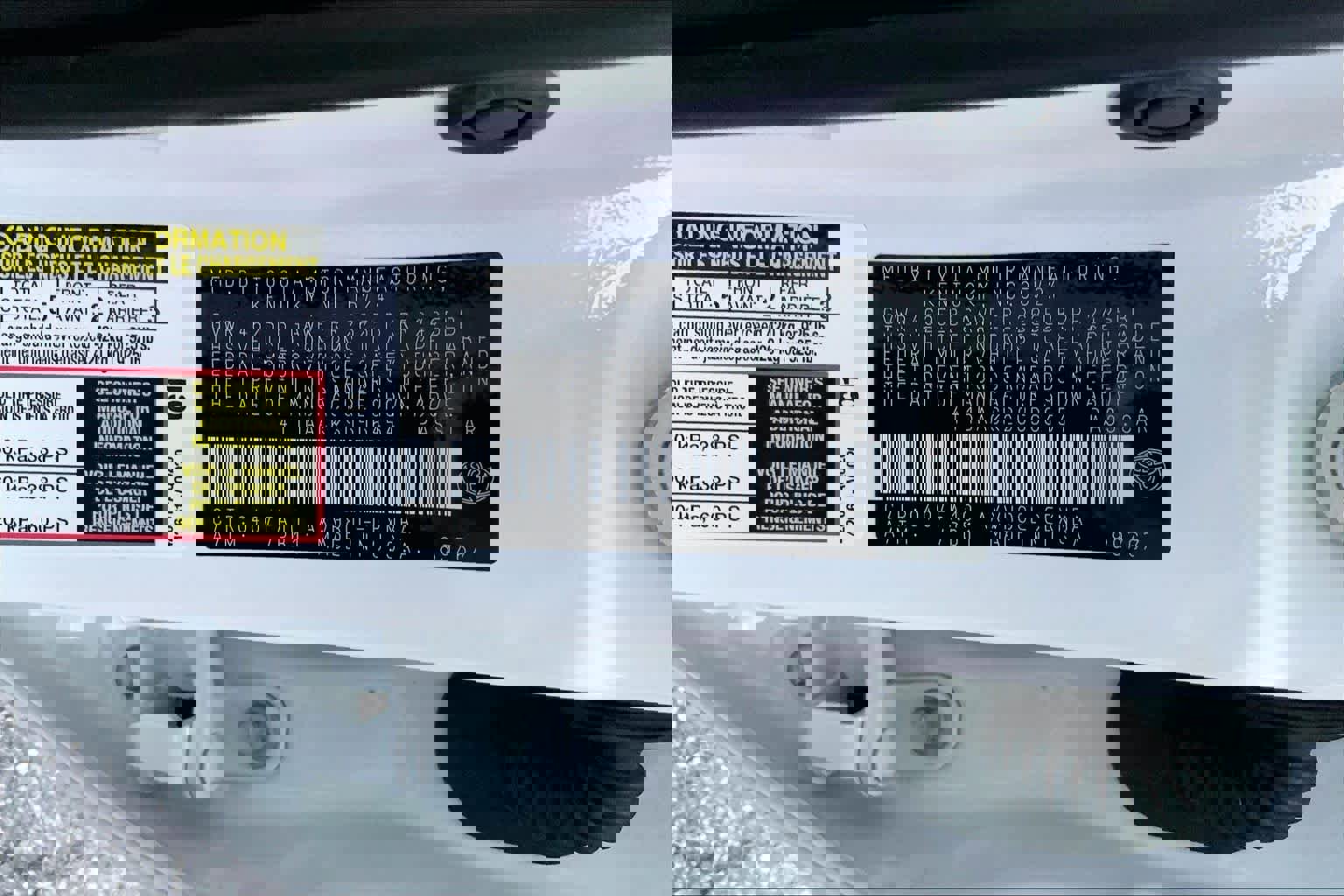 Used 2025 Toyota Camry LE w/ Convenience Package image 31