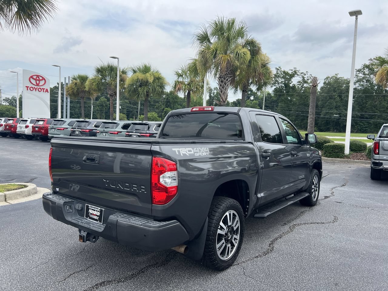 Used 2019 Toyota Tundra SR5 w/ TRD Sport Package AWD/4WD image 10