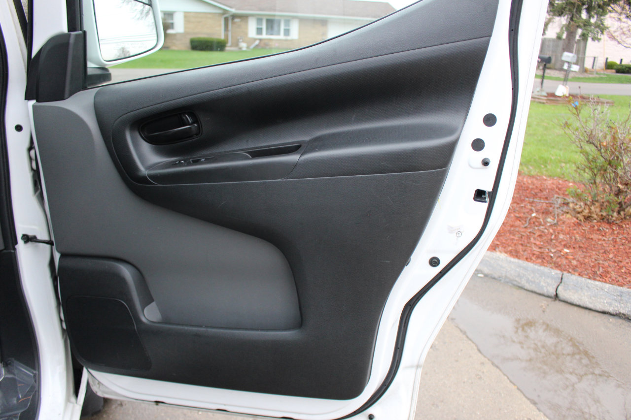 Used 2018 Nissan NV200 SV image 31