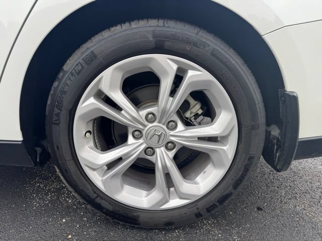 Used 2025 Honda Accord LX image 11