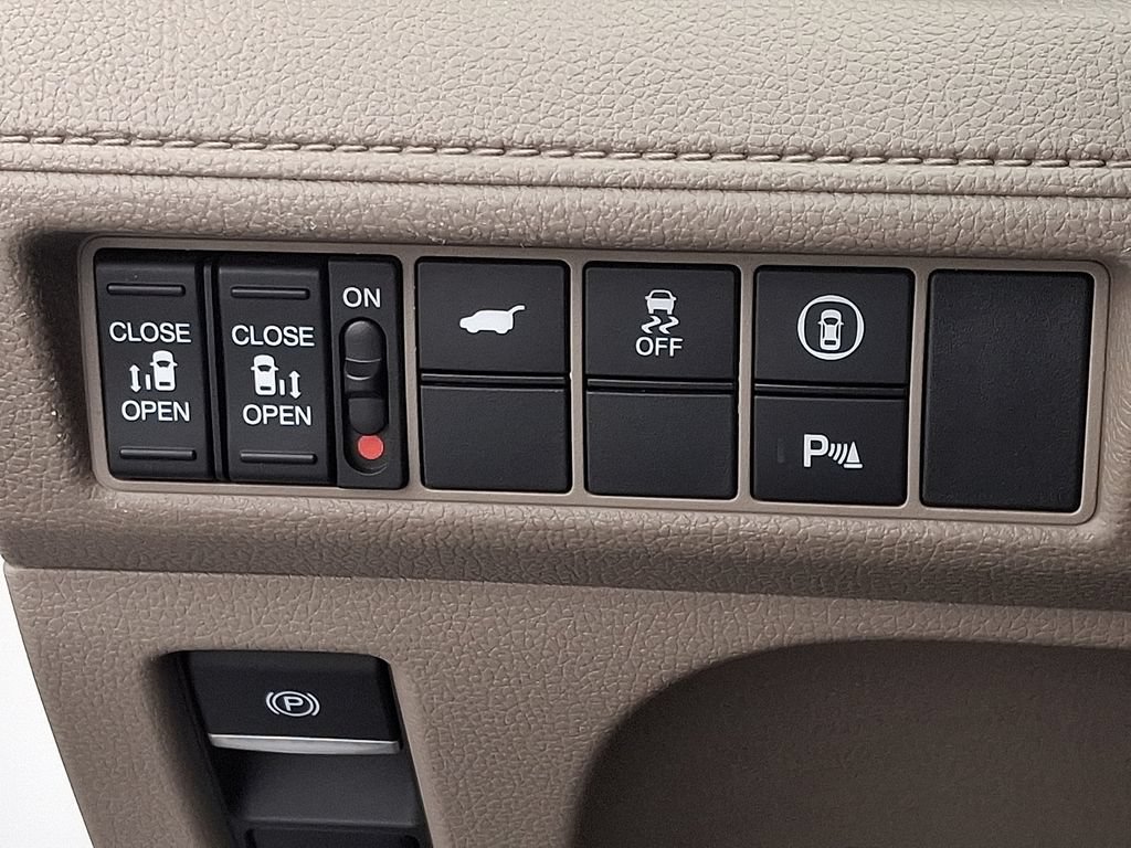 Used 2023 Honda Odyssey Elite image 26