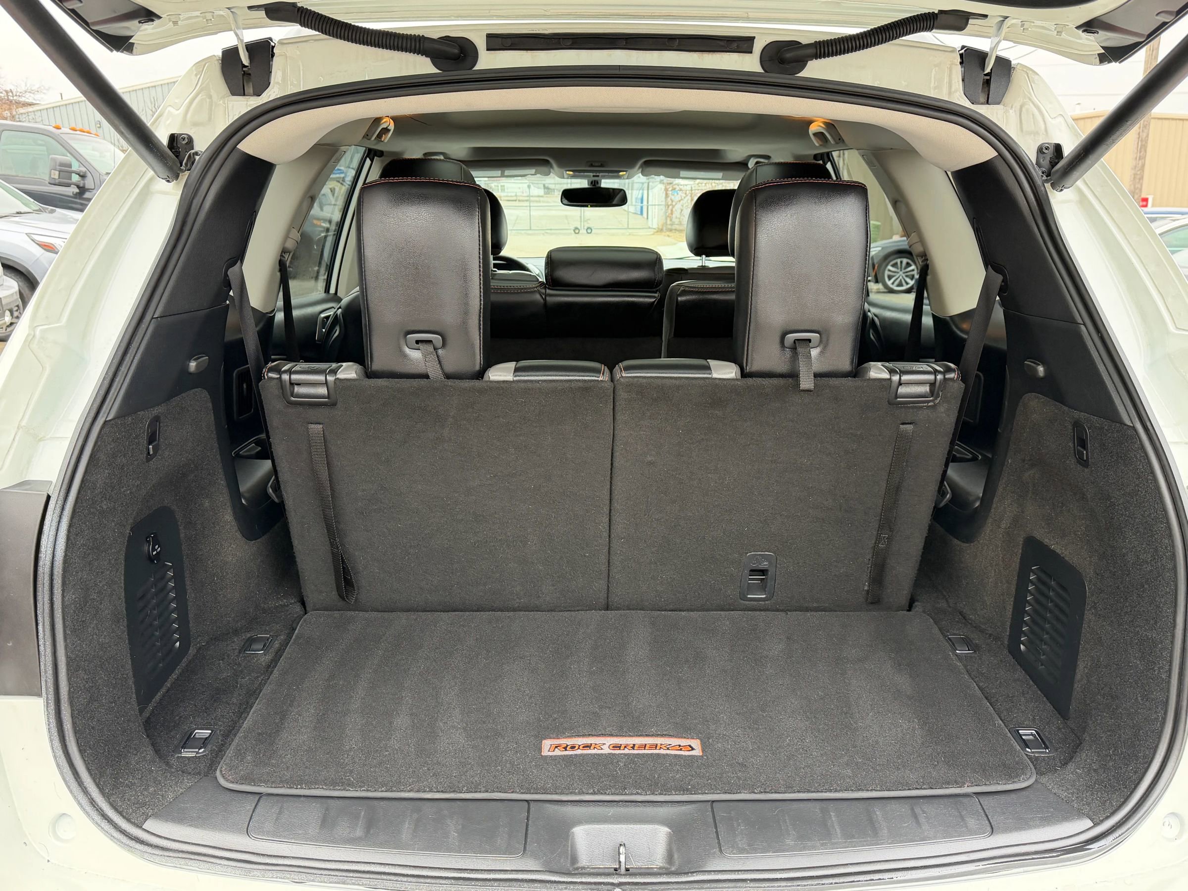 Used 2020 Nissan Pathfinder SL image 14