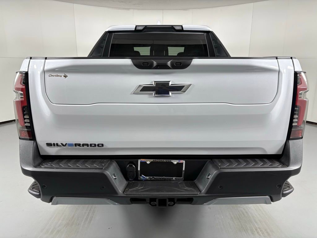 New 2026 Chevrolet Silverado EV Trail Boss image 8