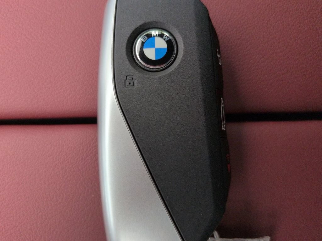 New 2027 BMW X6 xDrive40i w/ Executive Package AWD/4WD image 30