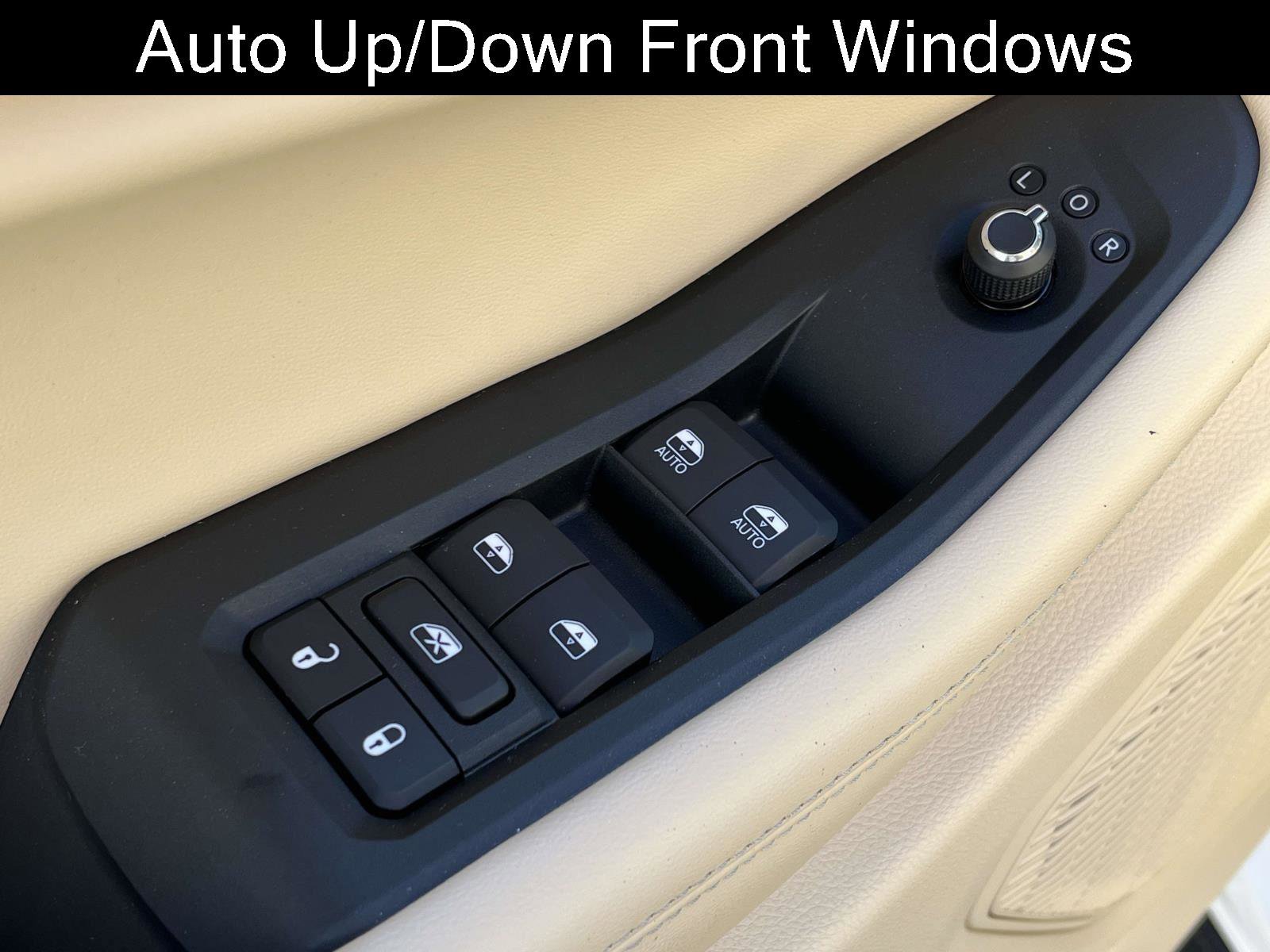 Used 2025 Jeep Grand Cherokee Limited image 15