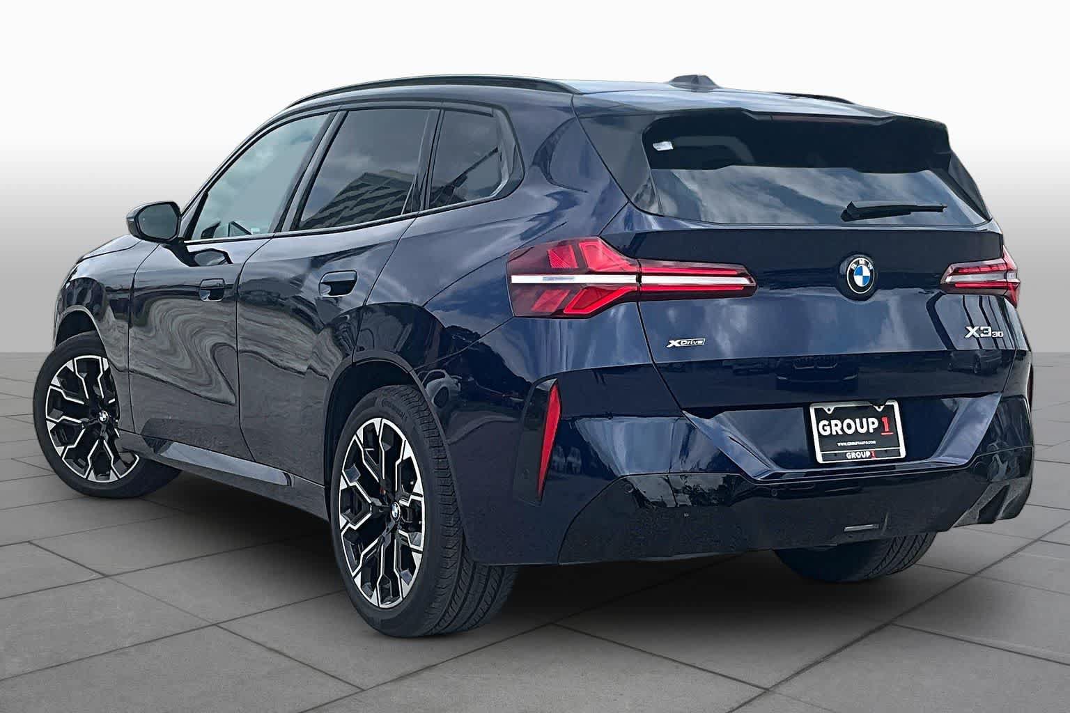 Used 2026 BMW X3 xDrive30i w/ Premium Package AWD/4WD image 11