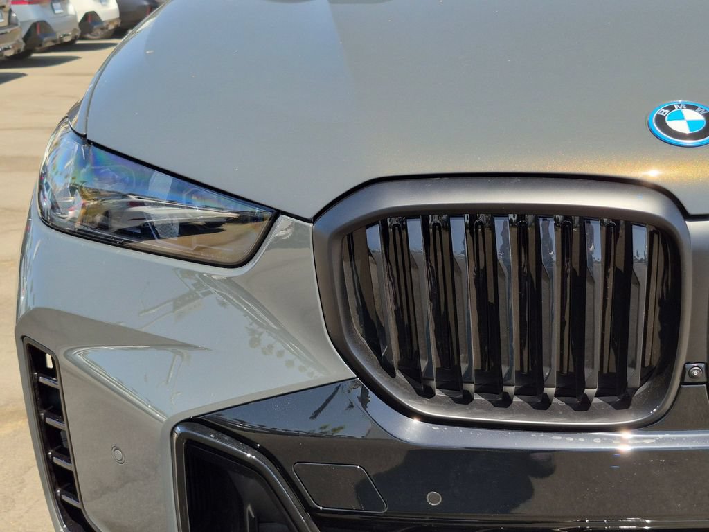 New 2026 BMW X5 xDrive50e w/ M Sport Package AWD/4WD image 21