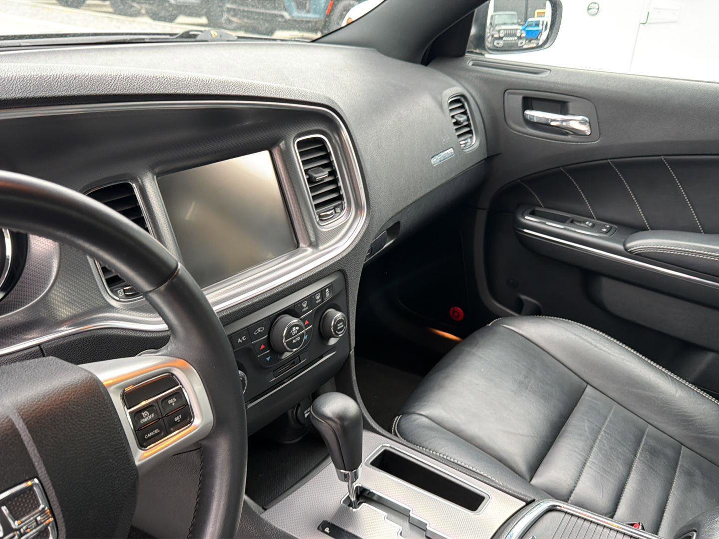Used 2012 Dodge Charger R/T RWD image 15