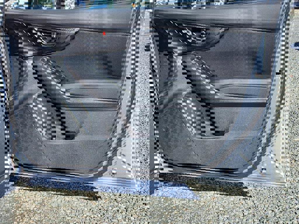 Used 2022 Subaru Impreza 2.0i image 9