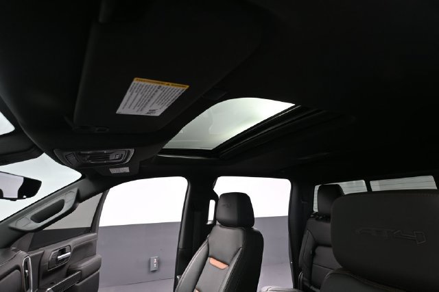Used 2020 GMC Sierra 1500 AT4 w/ AT4 Premium Package AWD/4WD image 21