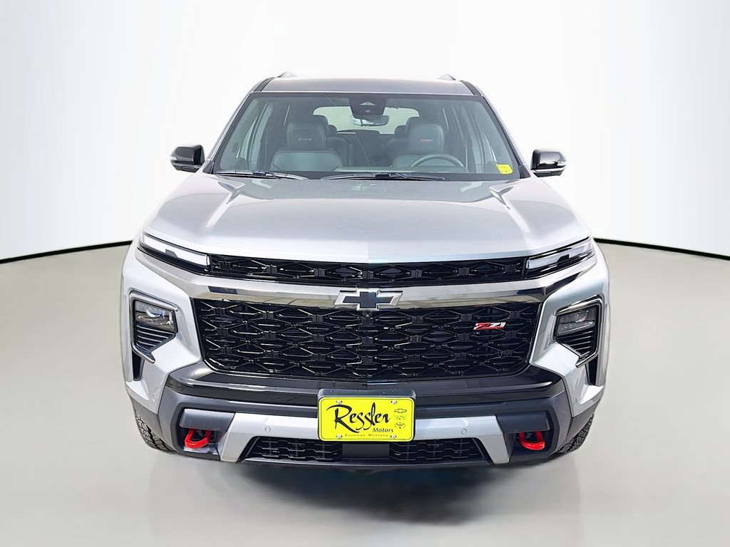 New 2026 Chevrolet Traverse Z71 w/ Enhanced Driving Package AWD/4WD image 2
