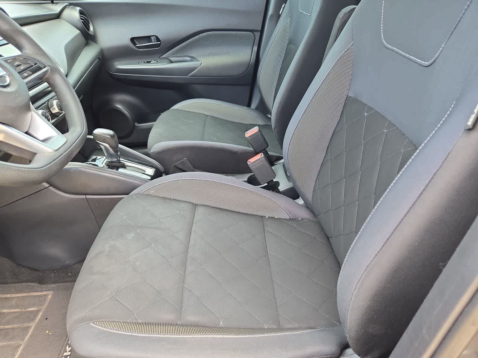 Used 2019 Nissan Kicks S FWD image 14