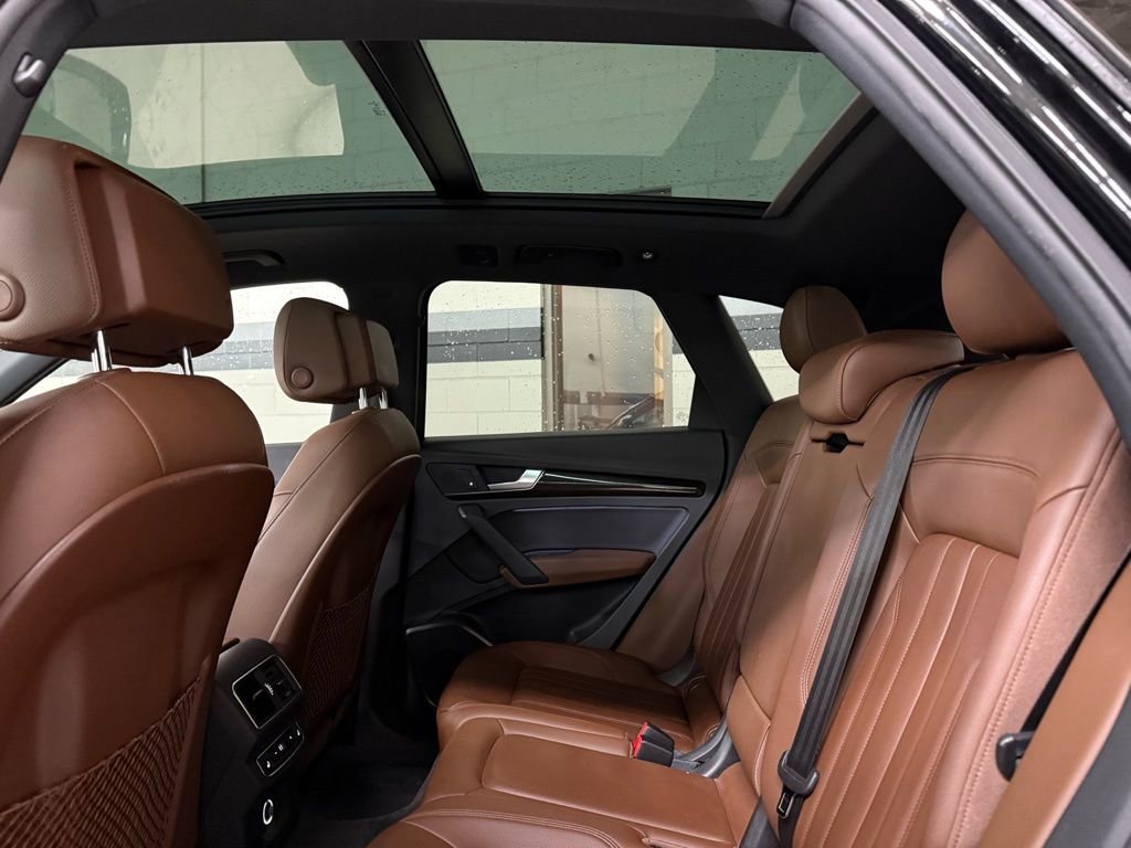 Used 2018 Audi Q5 2.0T Premium Plus w/ Premium Plus Package image 15