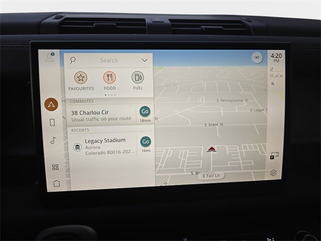 Used 2025 Land Rover Defender 110 S image 21