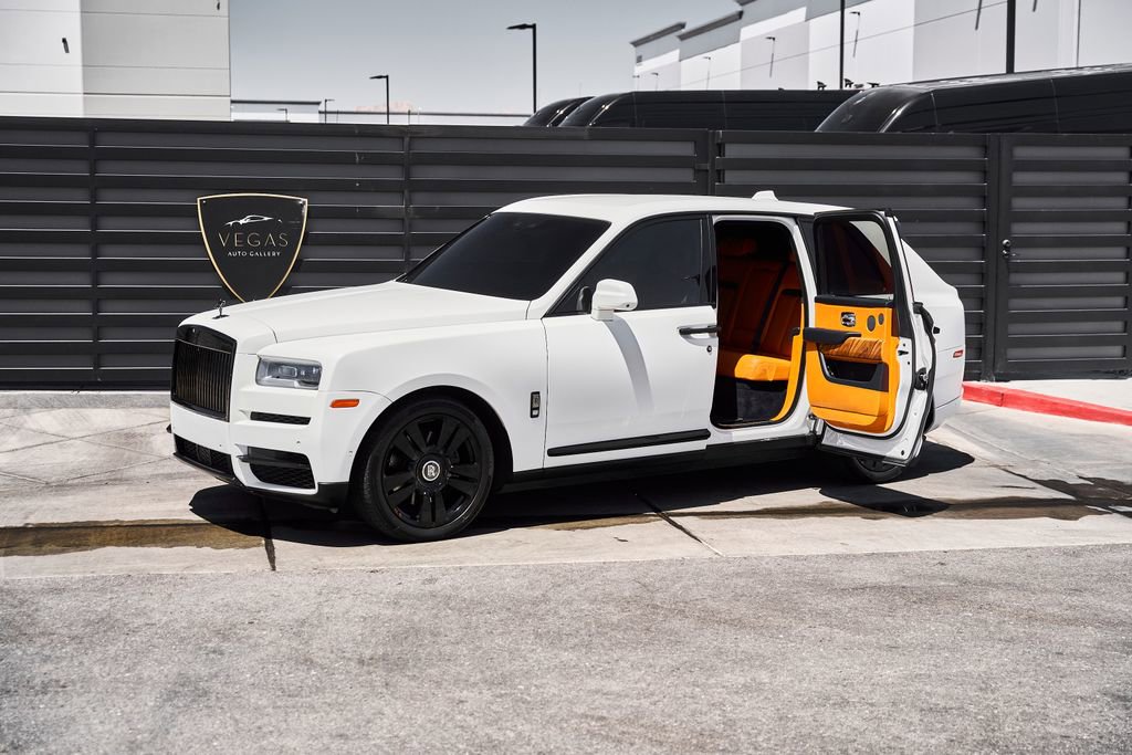 Used 2020 Rolls-Royce Cullinan AWD/4WD image 5