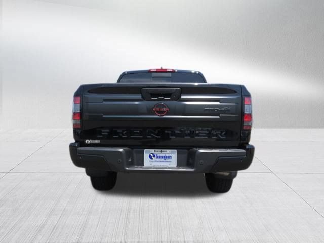 Used 2025 Nissan Frontier PRO-4X AWD/4WD image 4